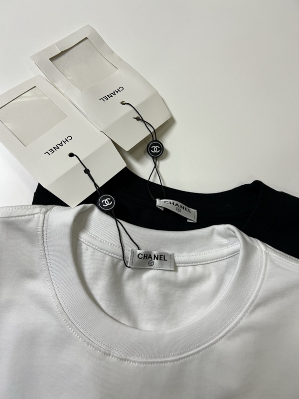 ブランドTシャツ素材ディテール